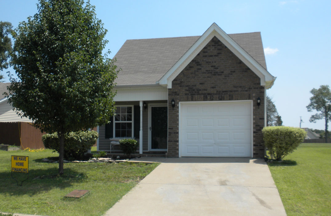 1409 Adree Drive, LaVergne, TN