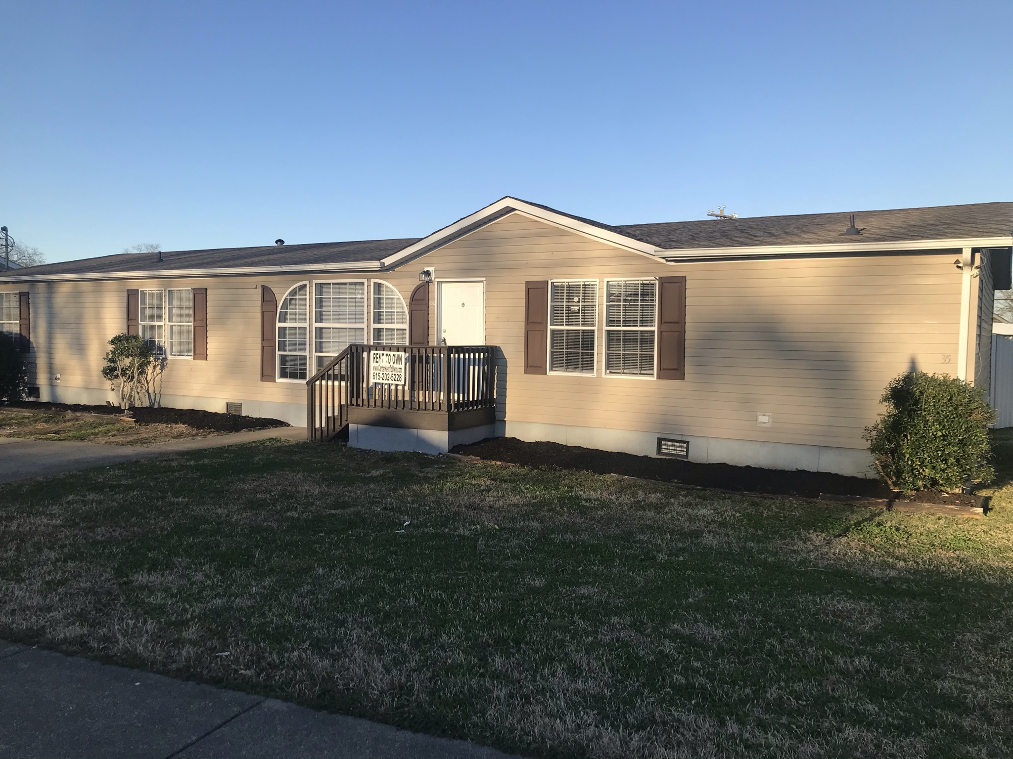 400 Shoreline Circle, Antioch, TN