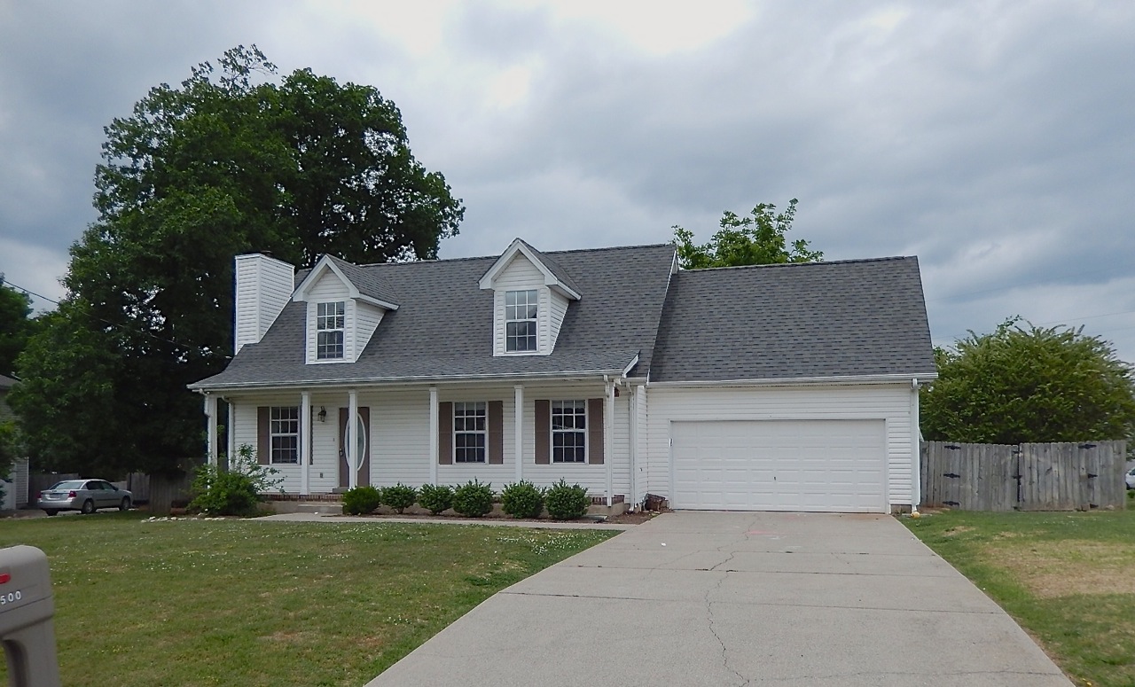 500 Gerald Smith Drive, LaVergne, TN 37086