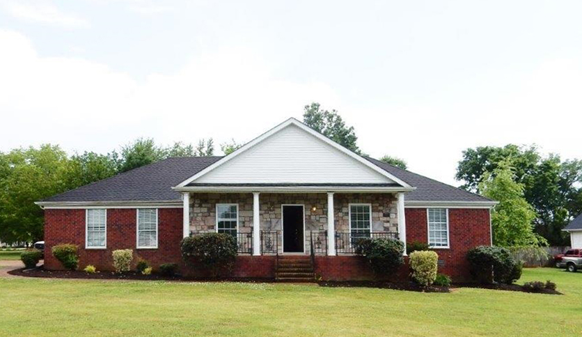 214 Brentmeade Drive, Murfreesboro, TN 37130