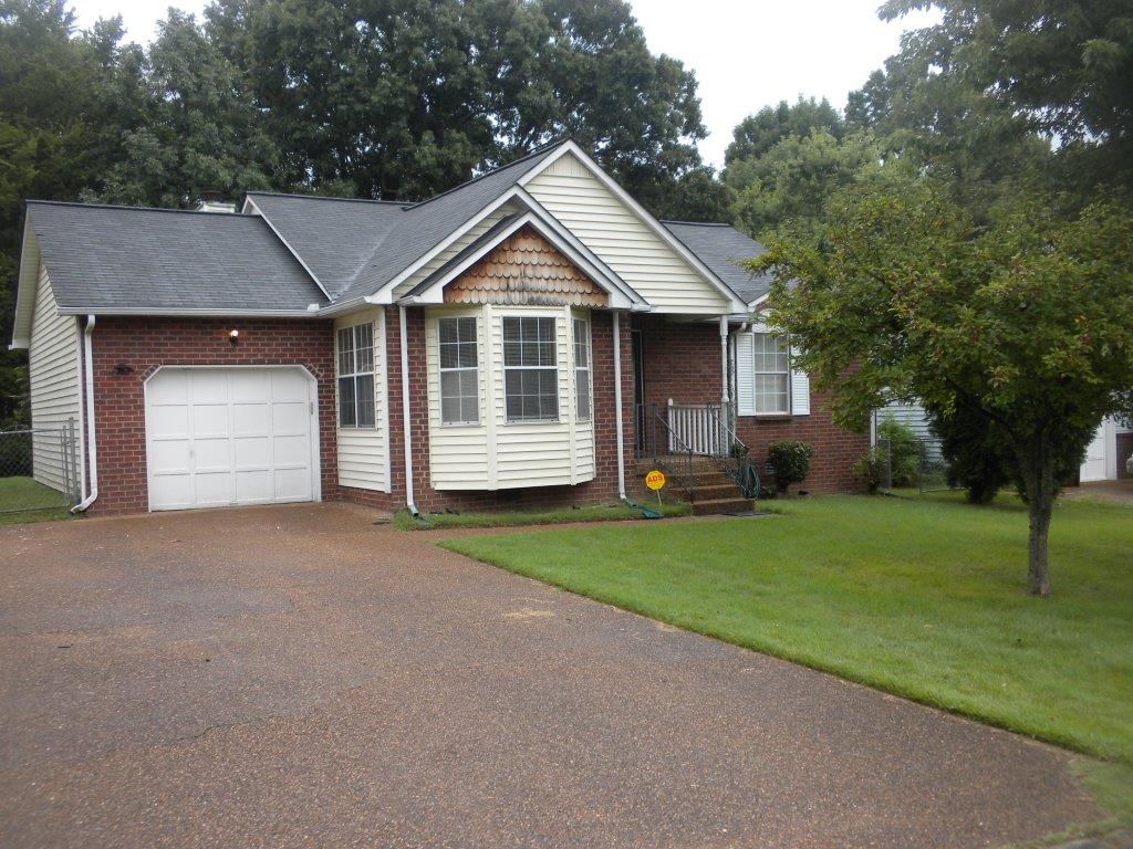 428 Amquiwood Ct, Madison, TN 37115